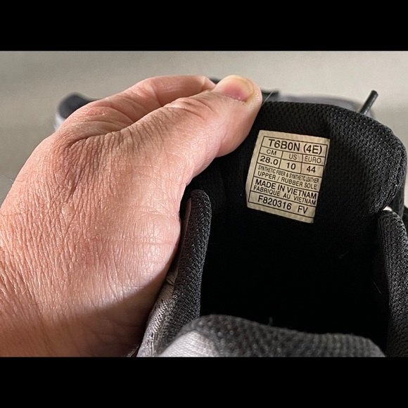 ASICS GT 1000 - Picture 4 of 5